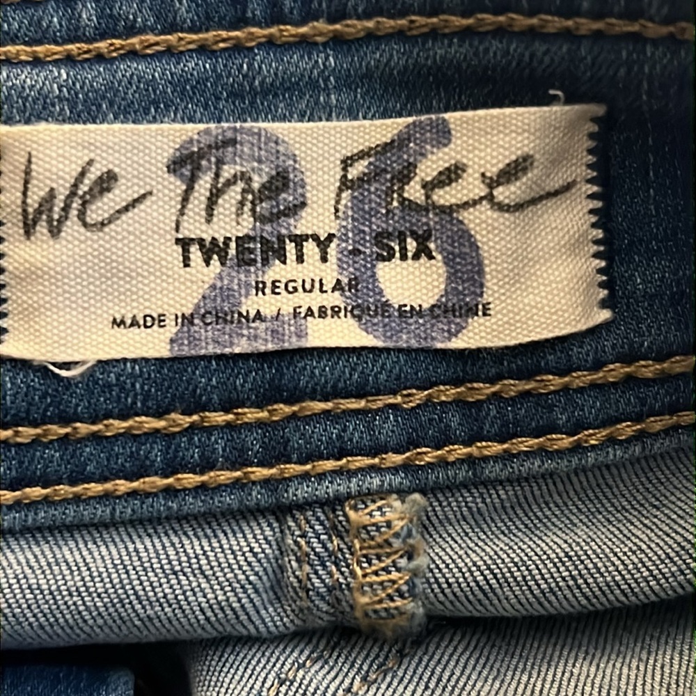We The Free Maddie Denim Midi Jean Skirt Size 26 - Picture 8 of 9